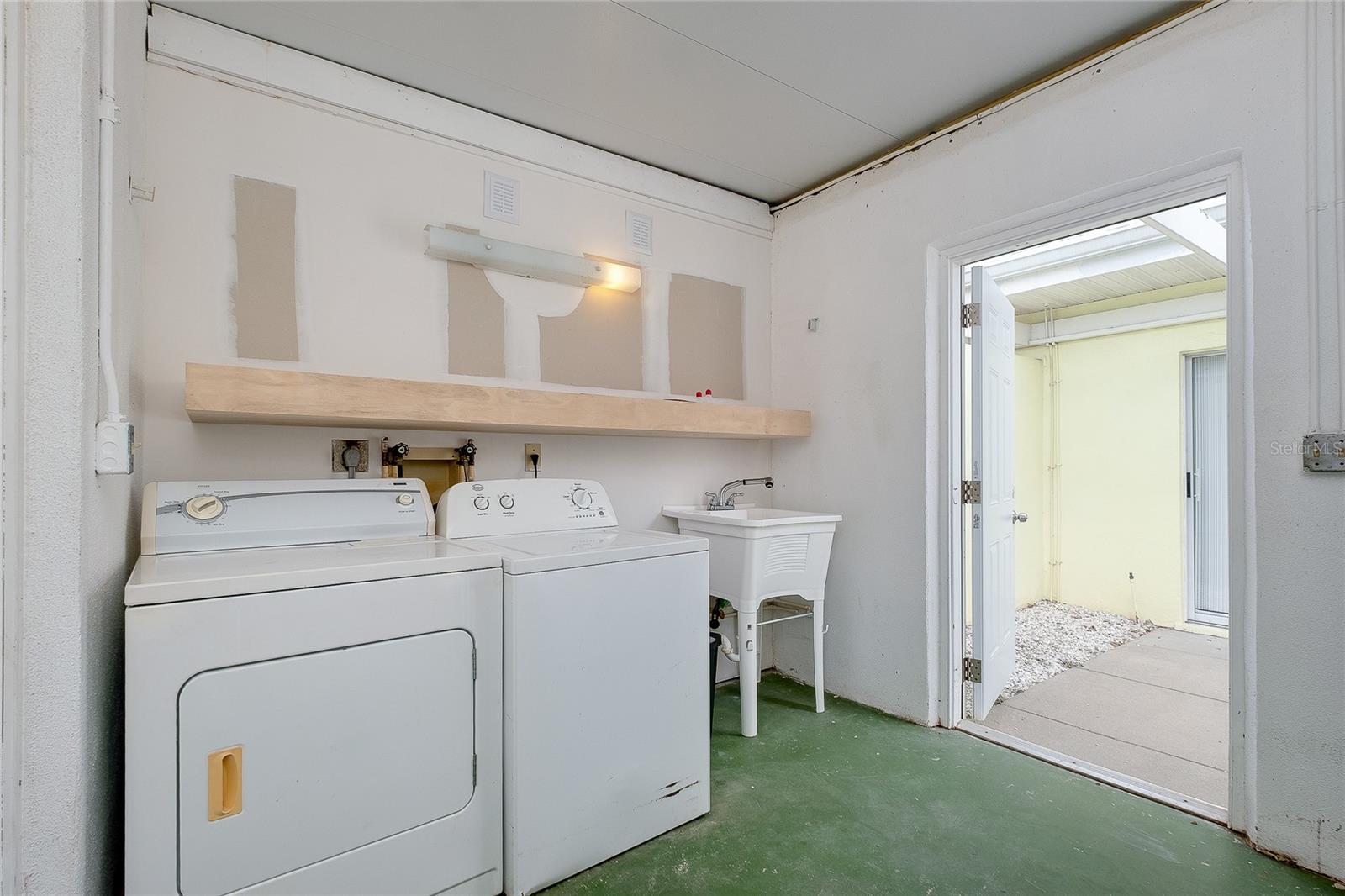 AUGUSTA VILLAS AT PLAN - Residential