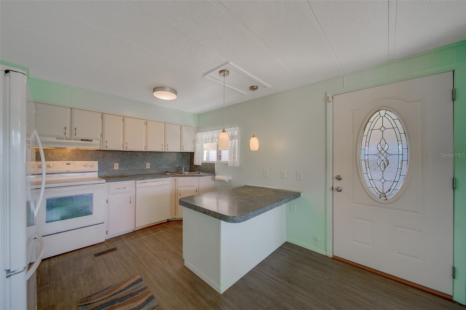 12501 ULMERTON ROAD 128