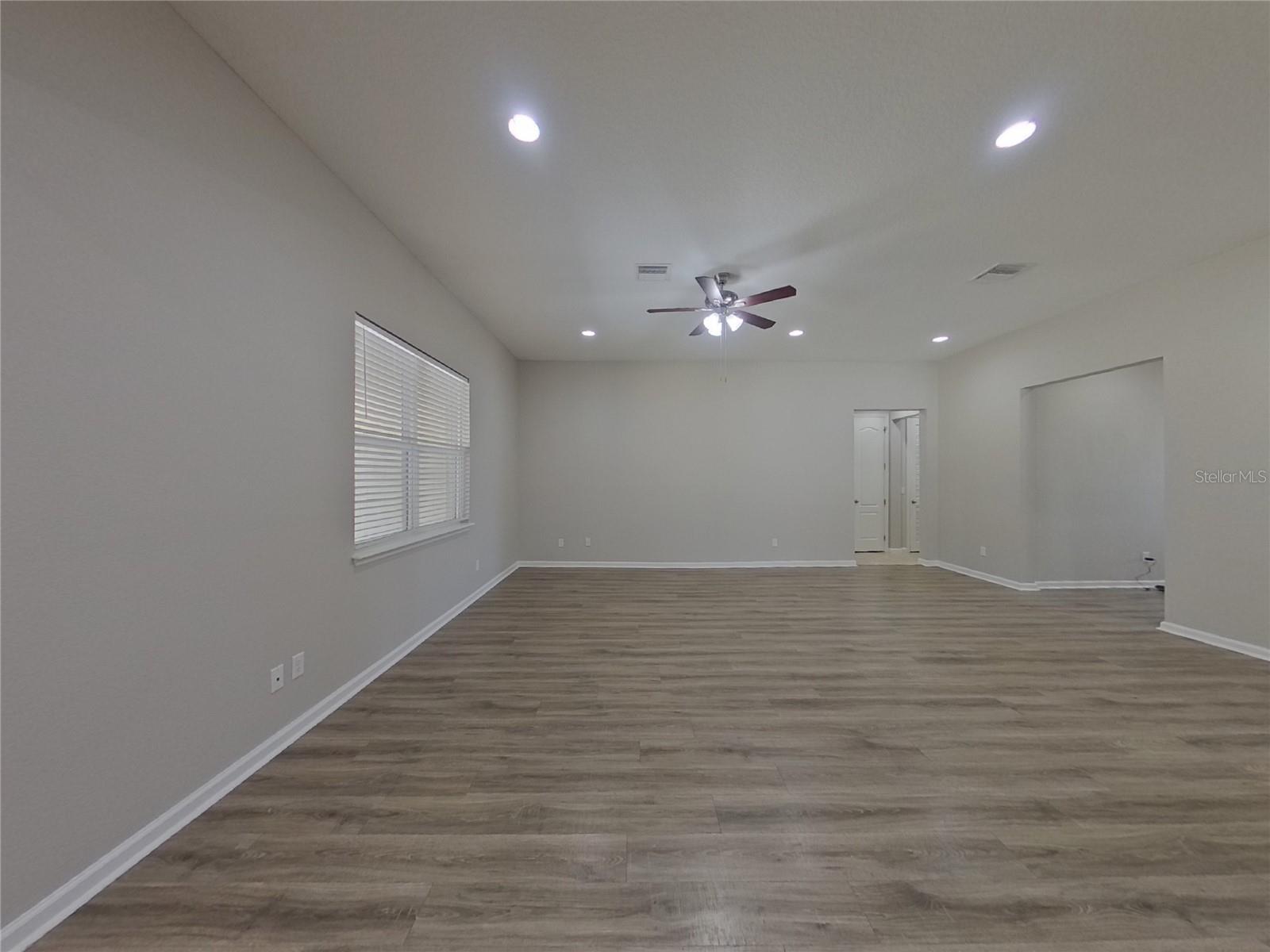 CHANDLER ESTATES - Residential Lease