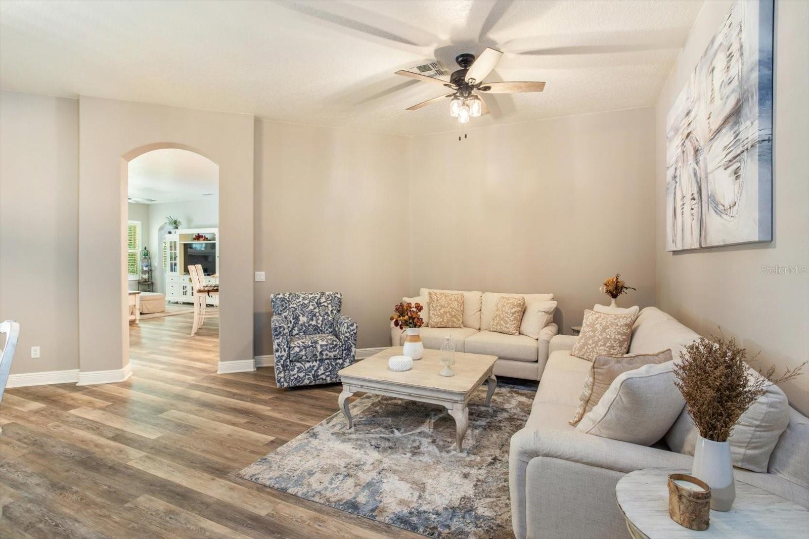 MARKHAM FOREST - Residential