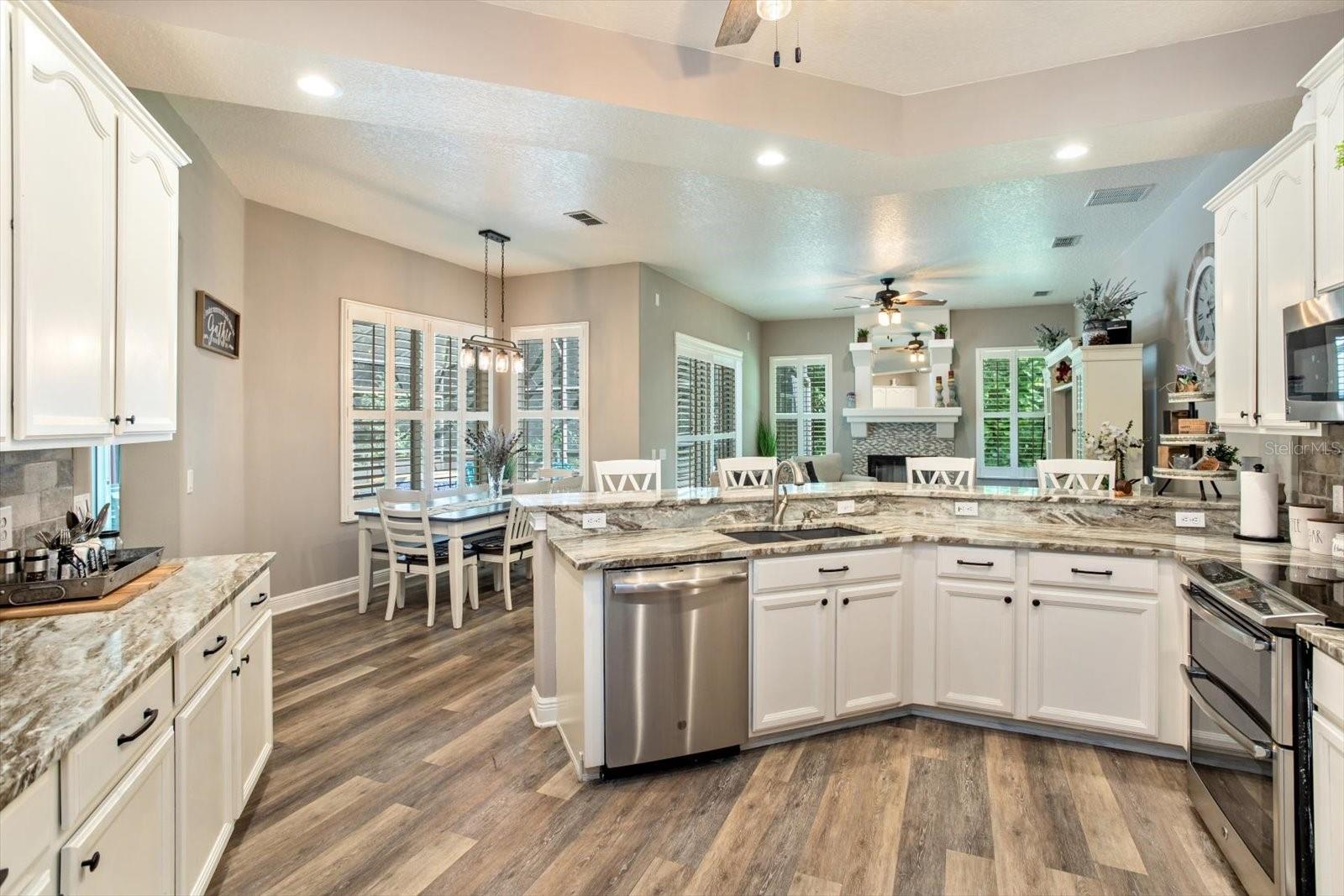 MARKHAM FOREST - Residential