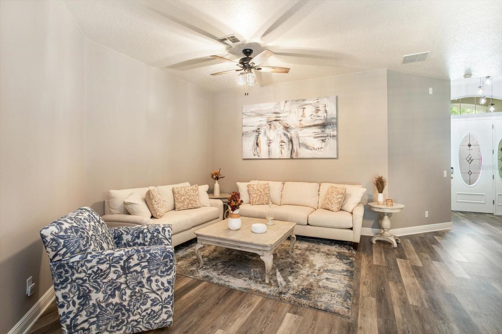 MARKHAM FOREST - Residential