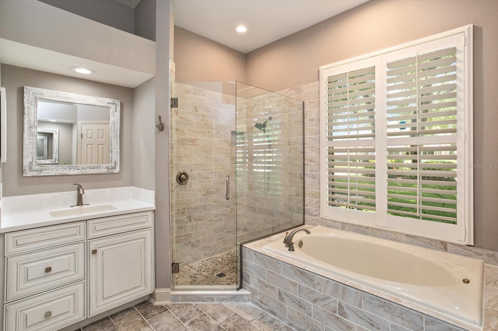 MARKHAM FOREST - Residential