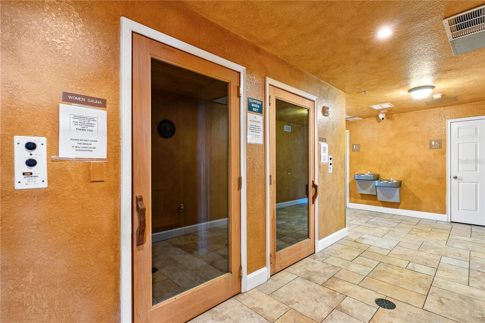 ST MAARTEN CONDO - Residential