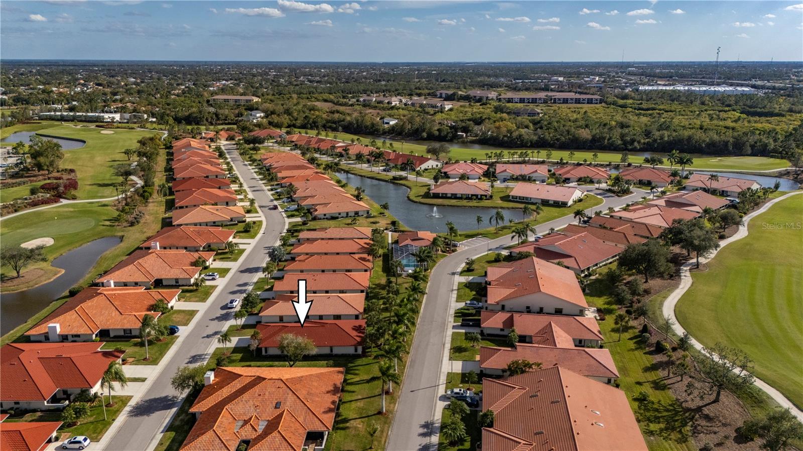 KINGSWAY GOLF VILLAS - Residential