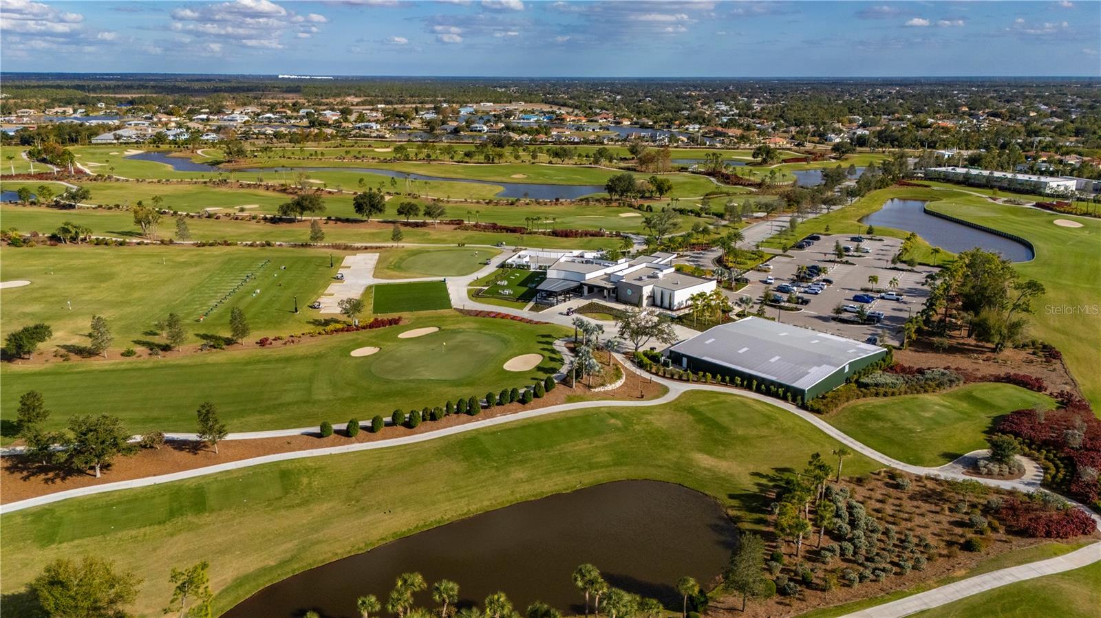 KINGSWAY GOLF VILLAS - Residential