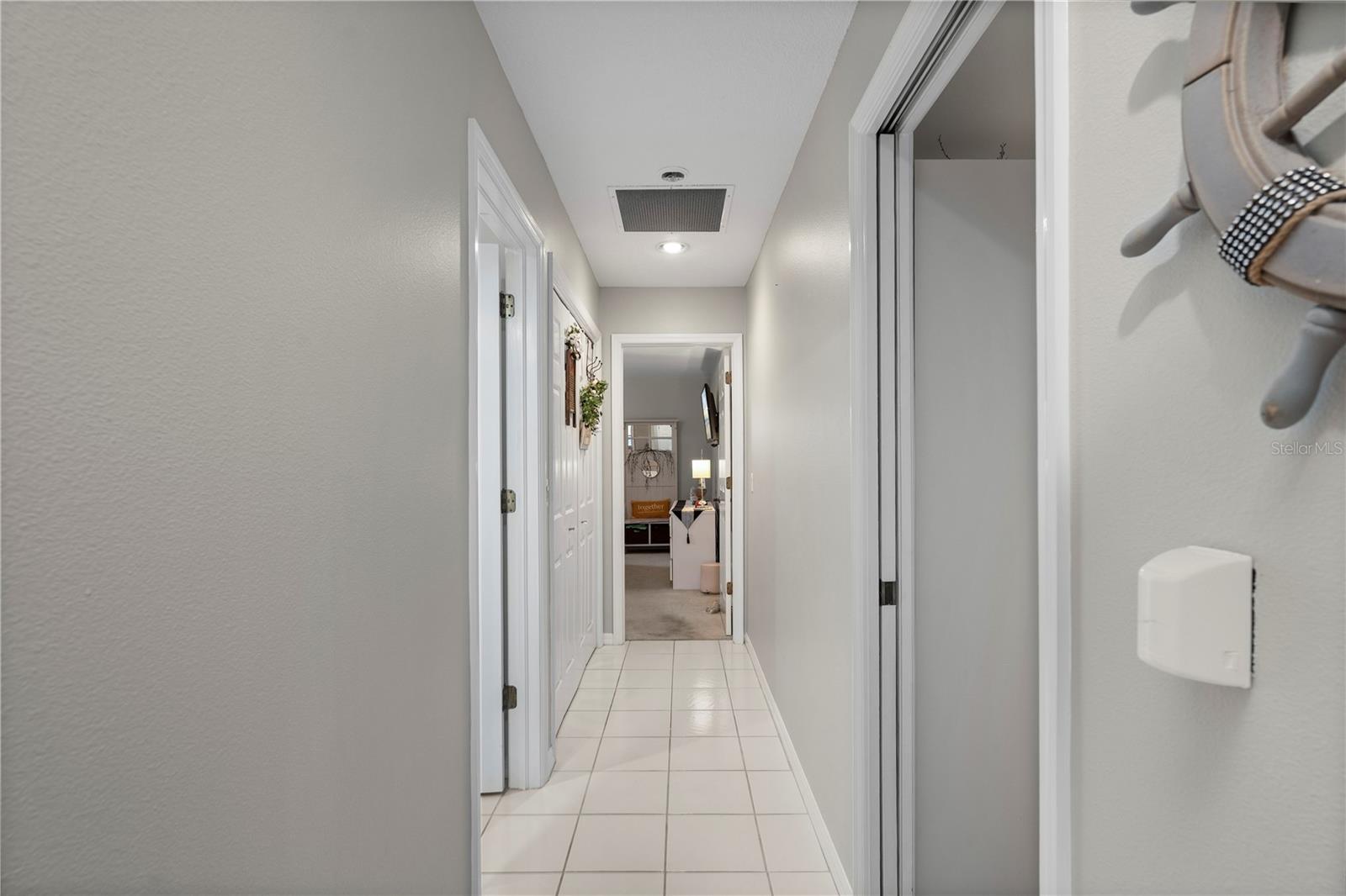 KINGSWAY GOLF VILLAS - Residential