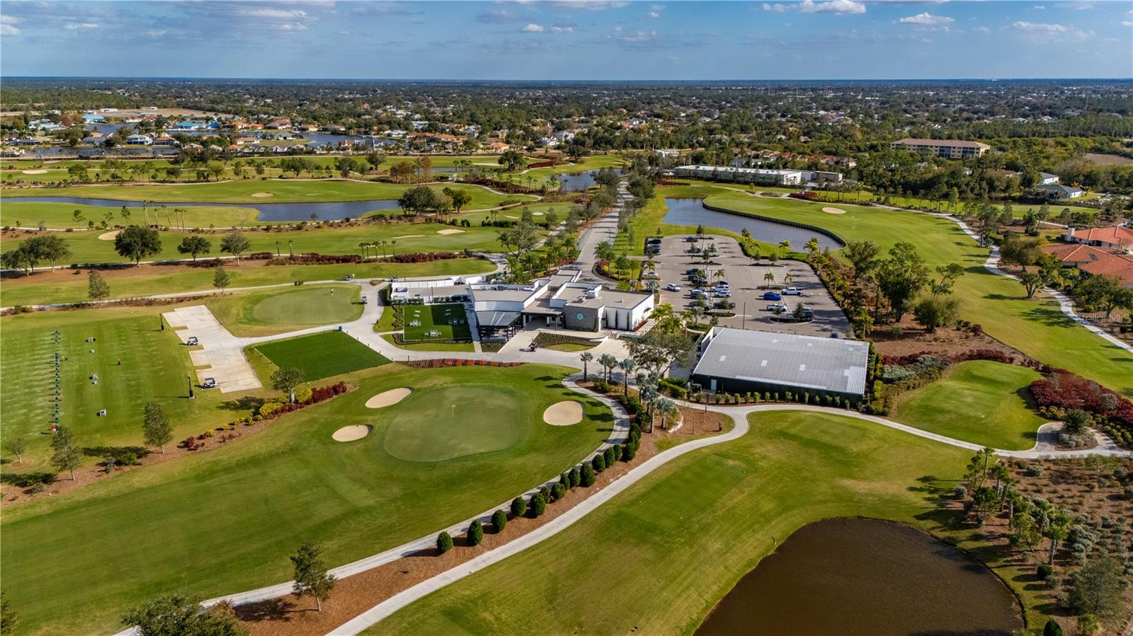 KINGSWAY GOLF VILLAS - Residential