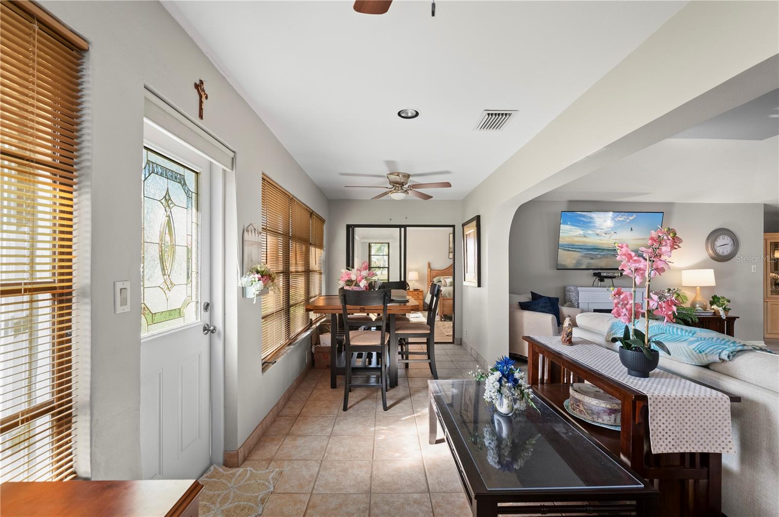 KINGSWAY GOLF VILLAS - Residential