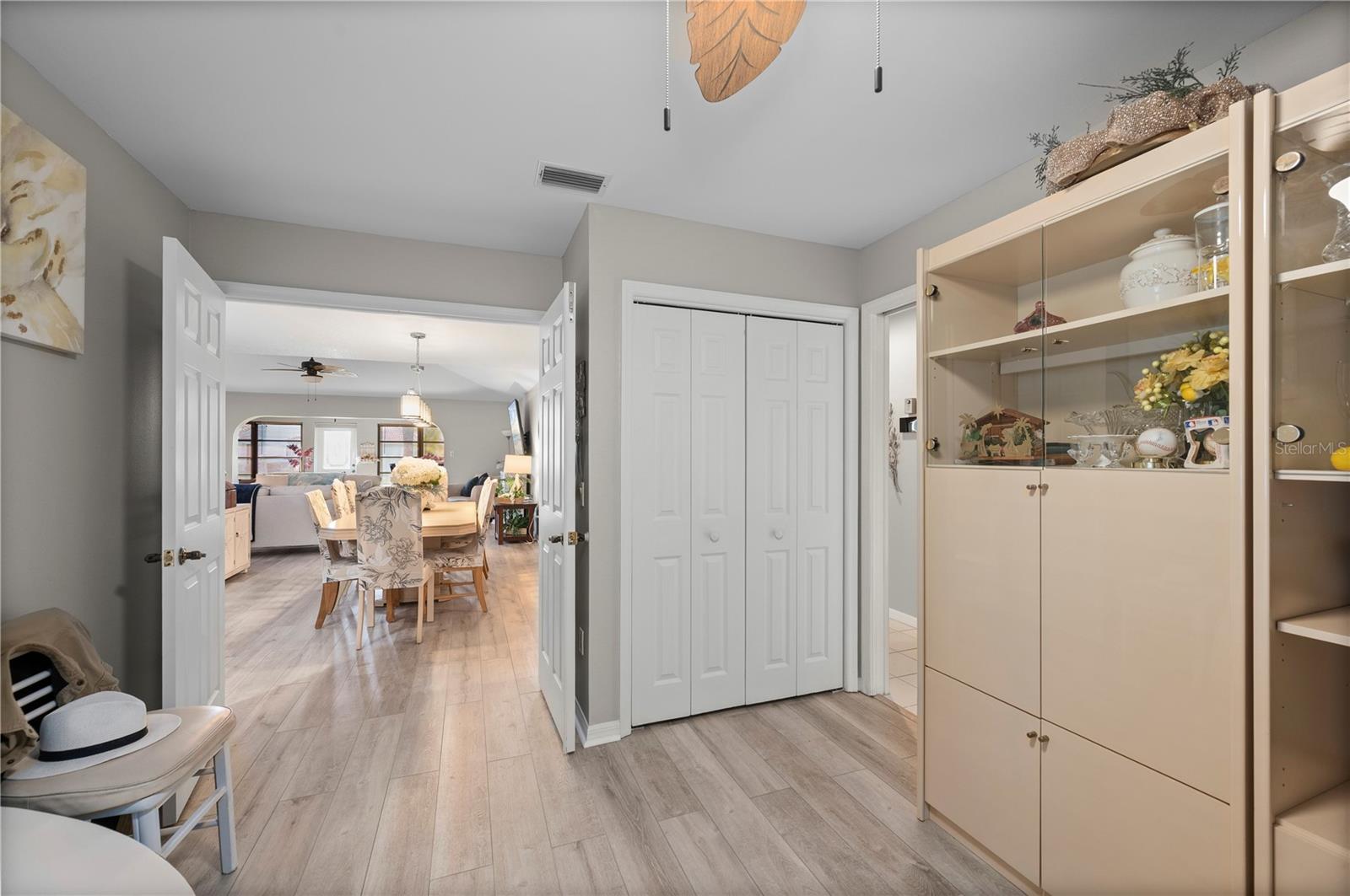 KINGSWAY GOLF VILLAS - Residential