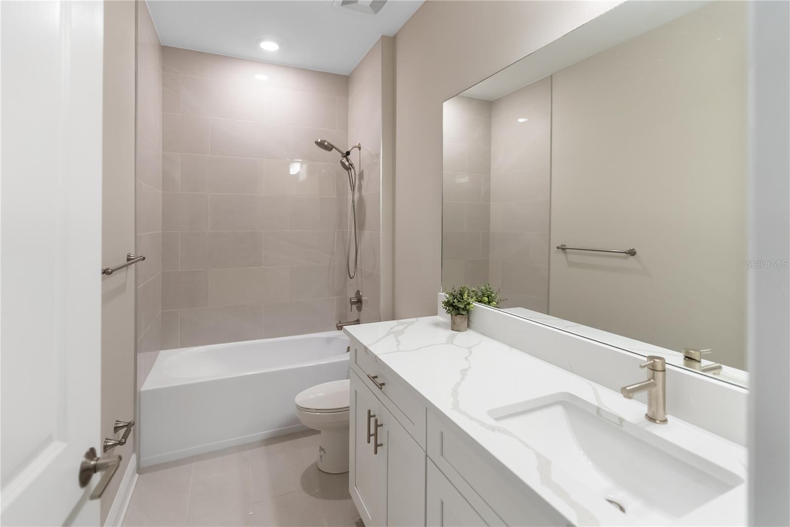 SWEETWATER AT LAKEWOOD RANCH PH I & II - Residential