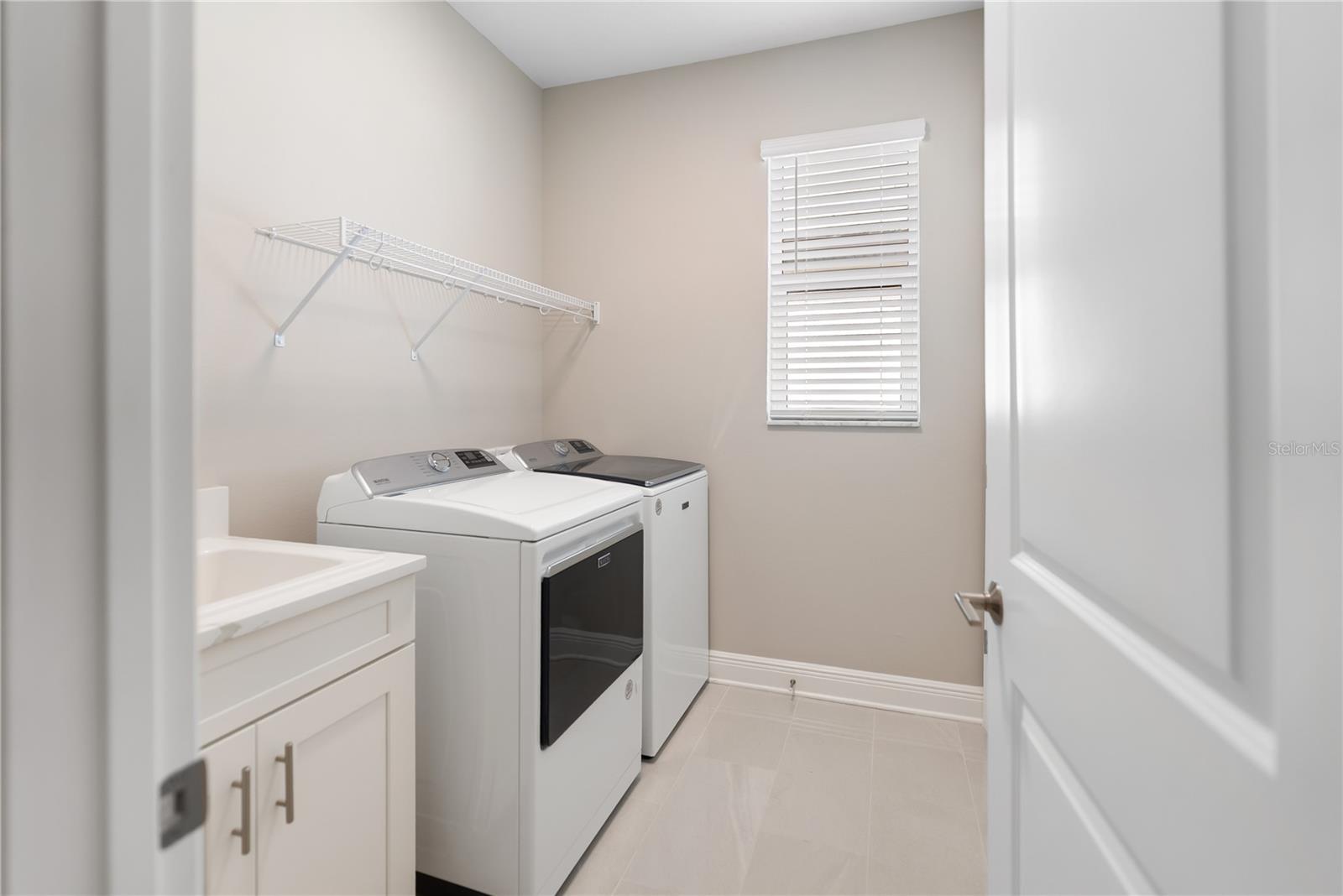 SWEETWATER AT LAKEWOOD RANCH PH I & II - Residential