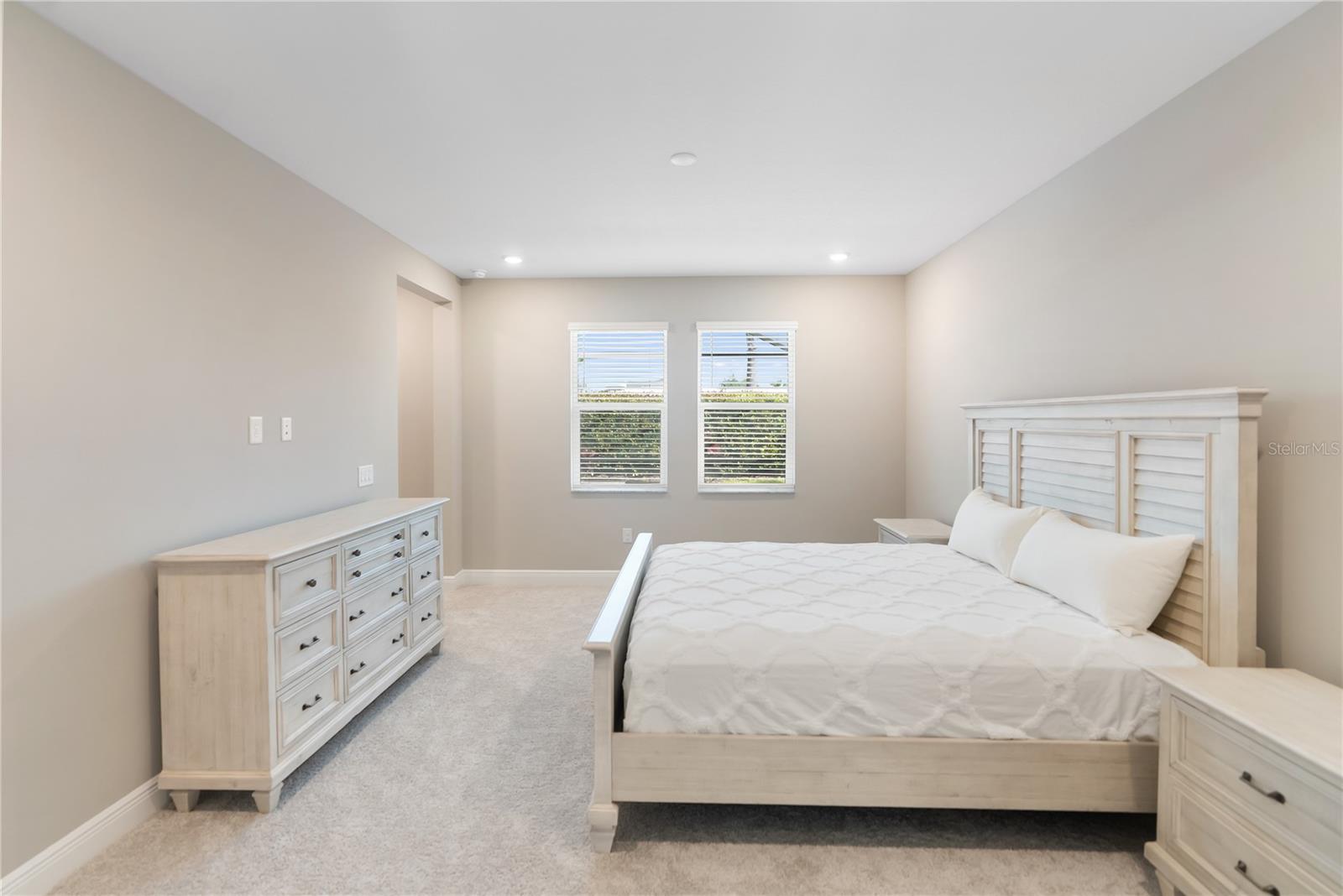 SWEETWATER AT LAKEWOOD RANCH PH I & II - Residential