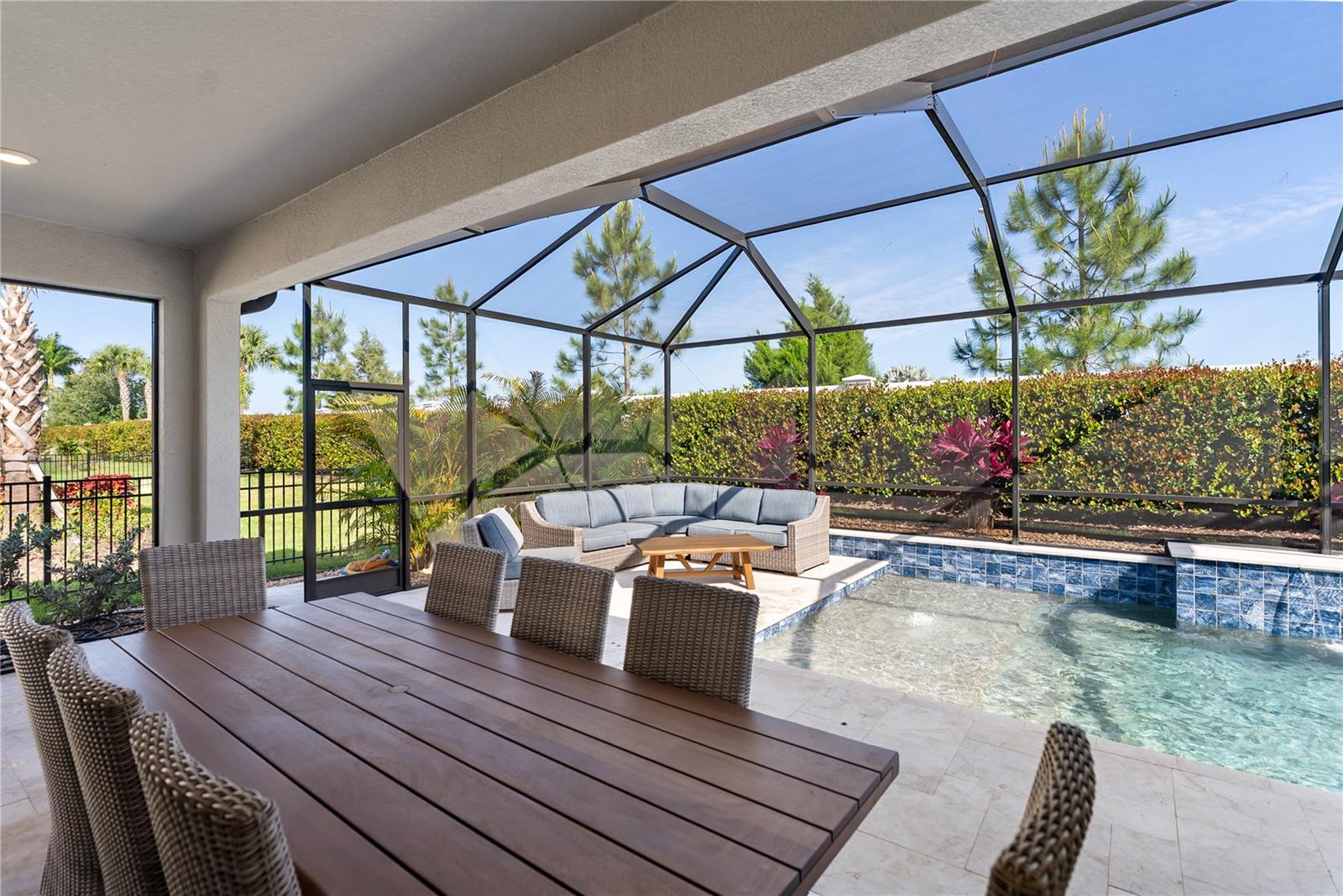 SWEETWATER AT LAKEWOOD RANCH PH I & II - Residential