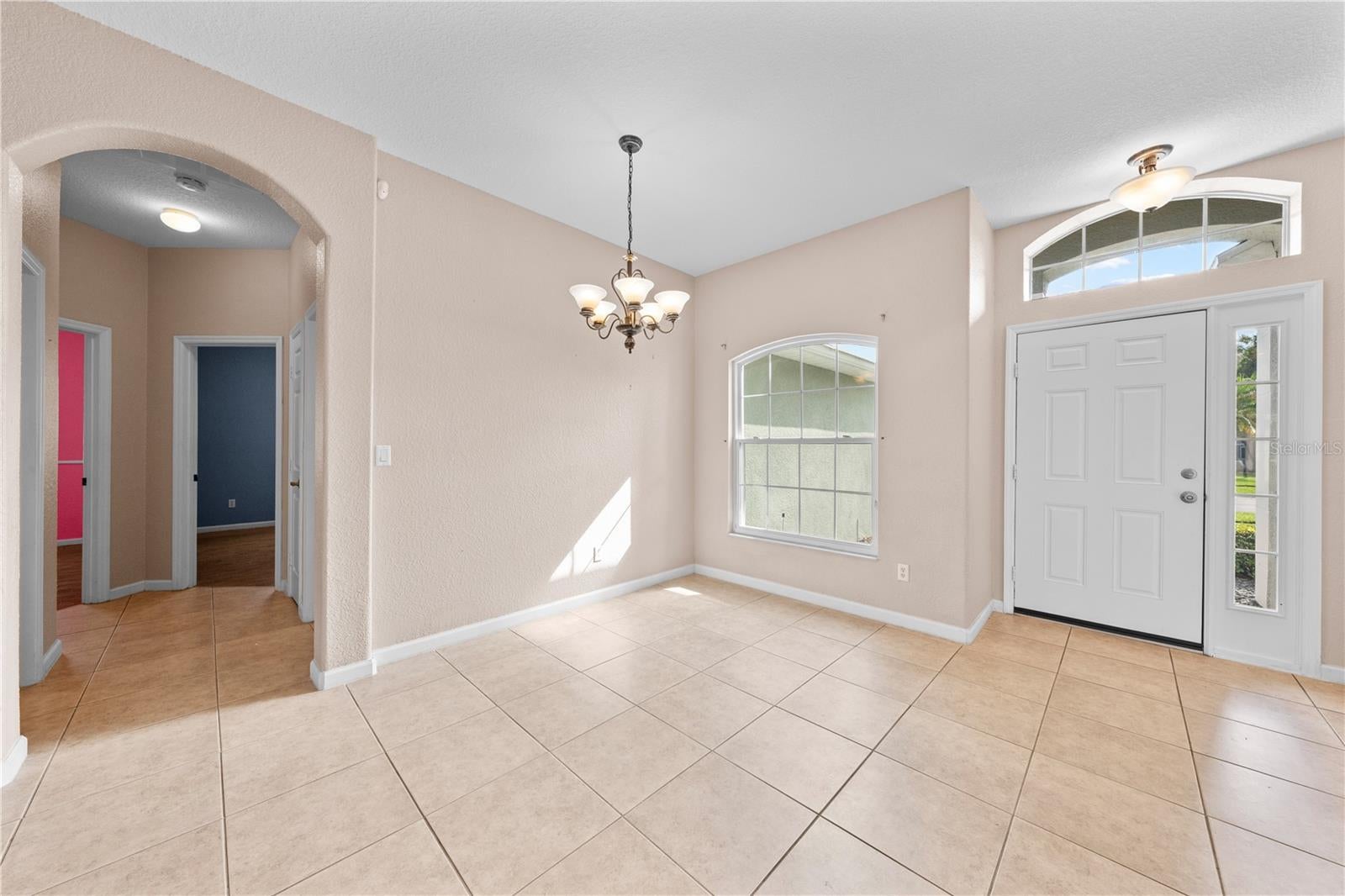 2975 WHITE CEDAR CIR