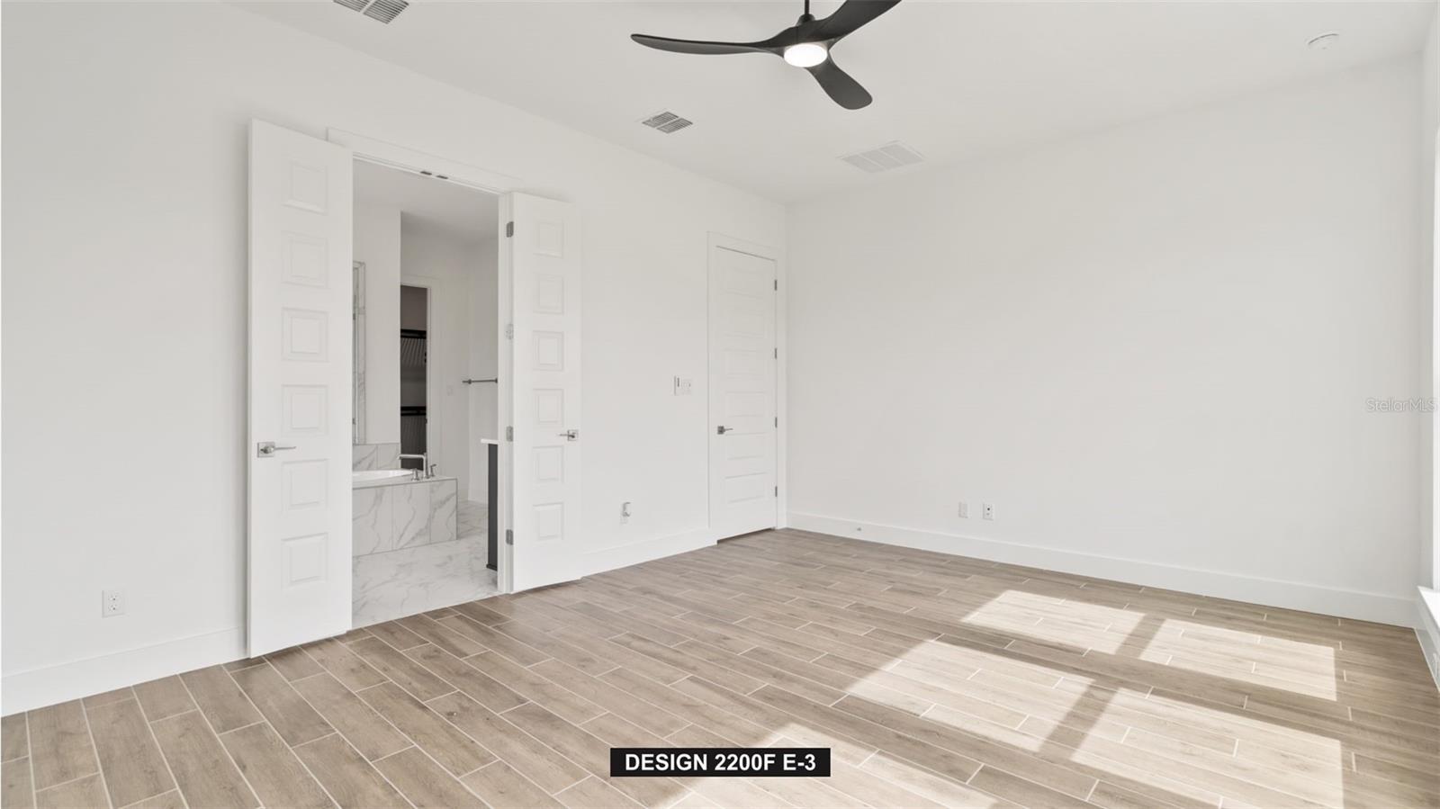 SEAIRE - PARRISH LAKES - Residential