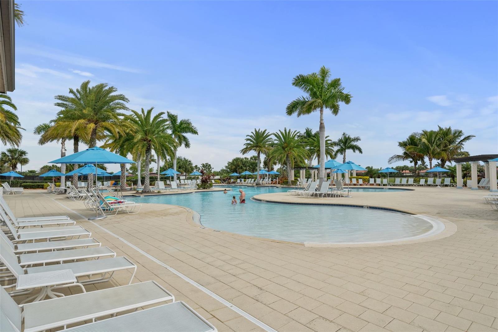 CROOKED CRK 2/SARASOTA NATIONA - Residential