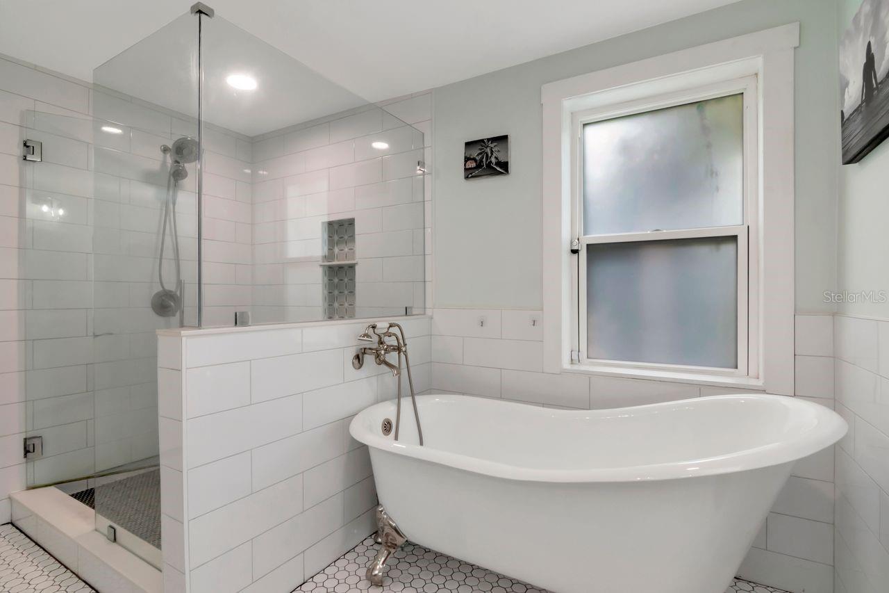 MOBLEYS SUB - Residential