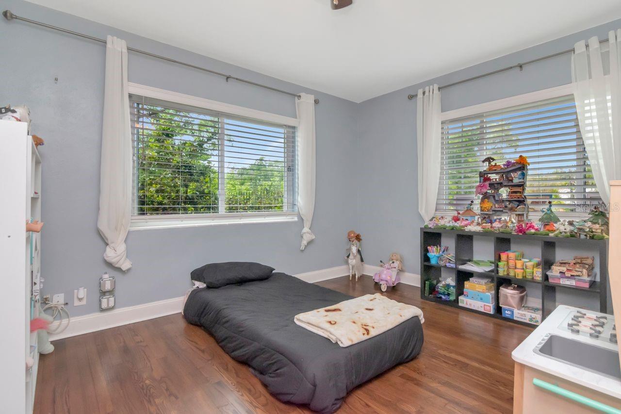 MOBLEYS SUB - Residential