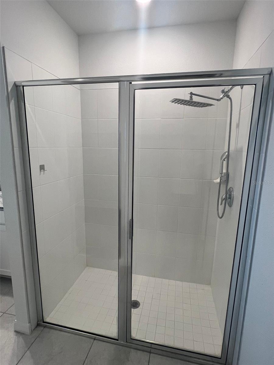 LAKE DENHAM ESTATES - Residential