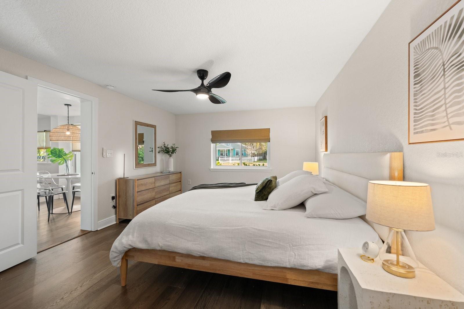 SHADOW LAWN - Residential