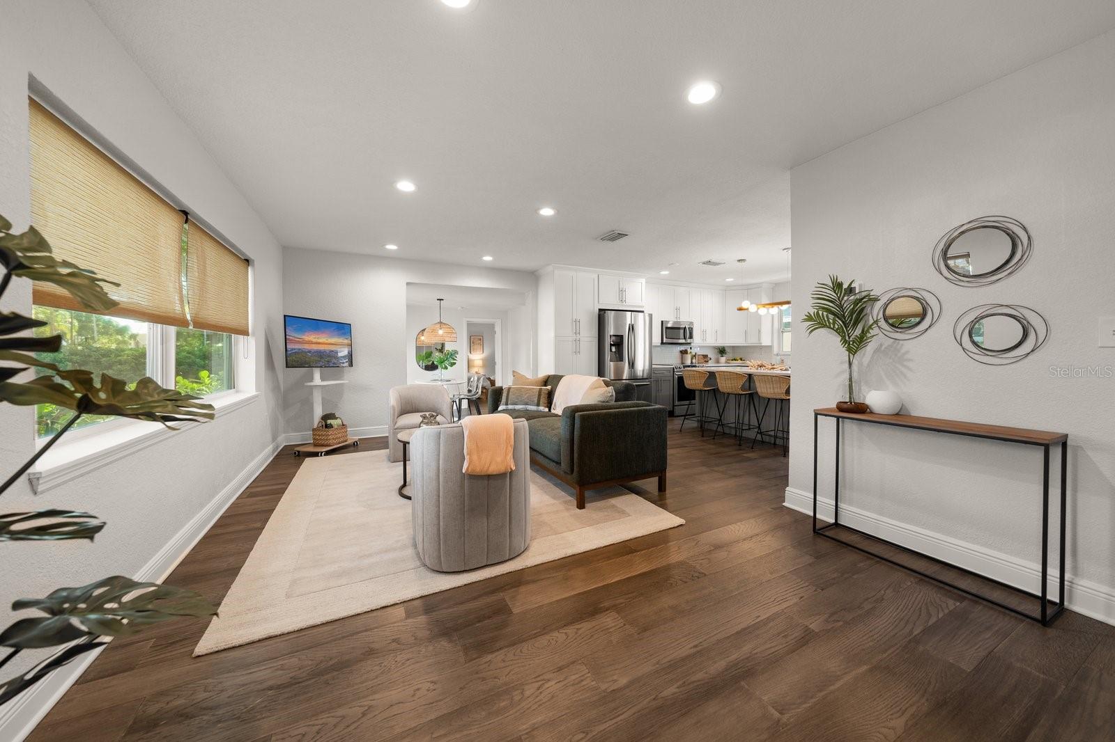 SHADOW LAWN - Residential