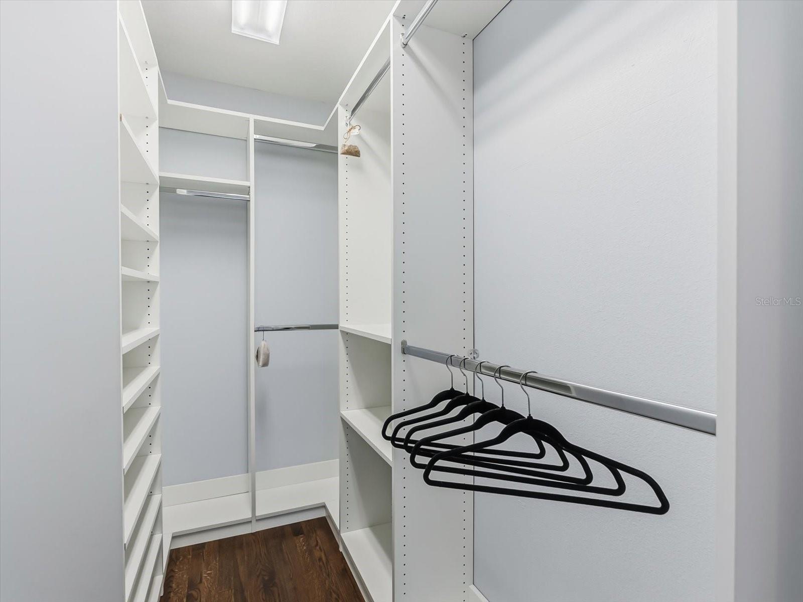 MAPLEWOOD - Residential