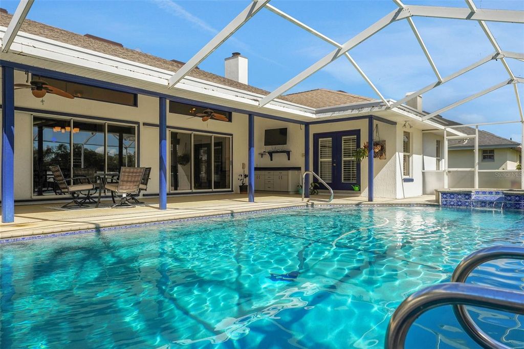 Photo of 2984 Plantation Road, Winter Haven, FL 33884 (MLS # P4938154)