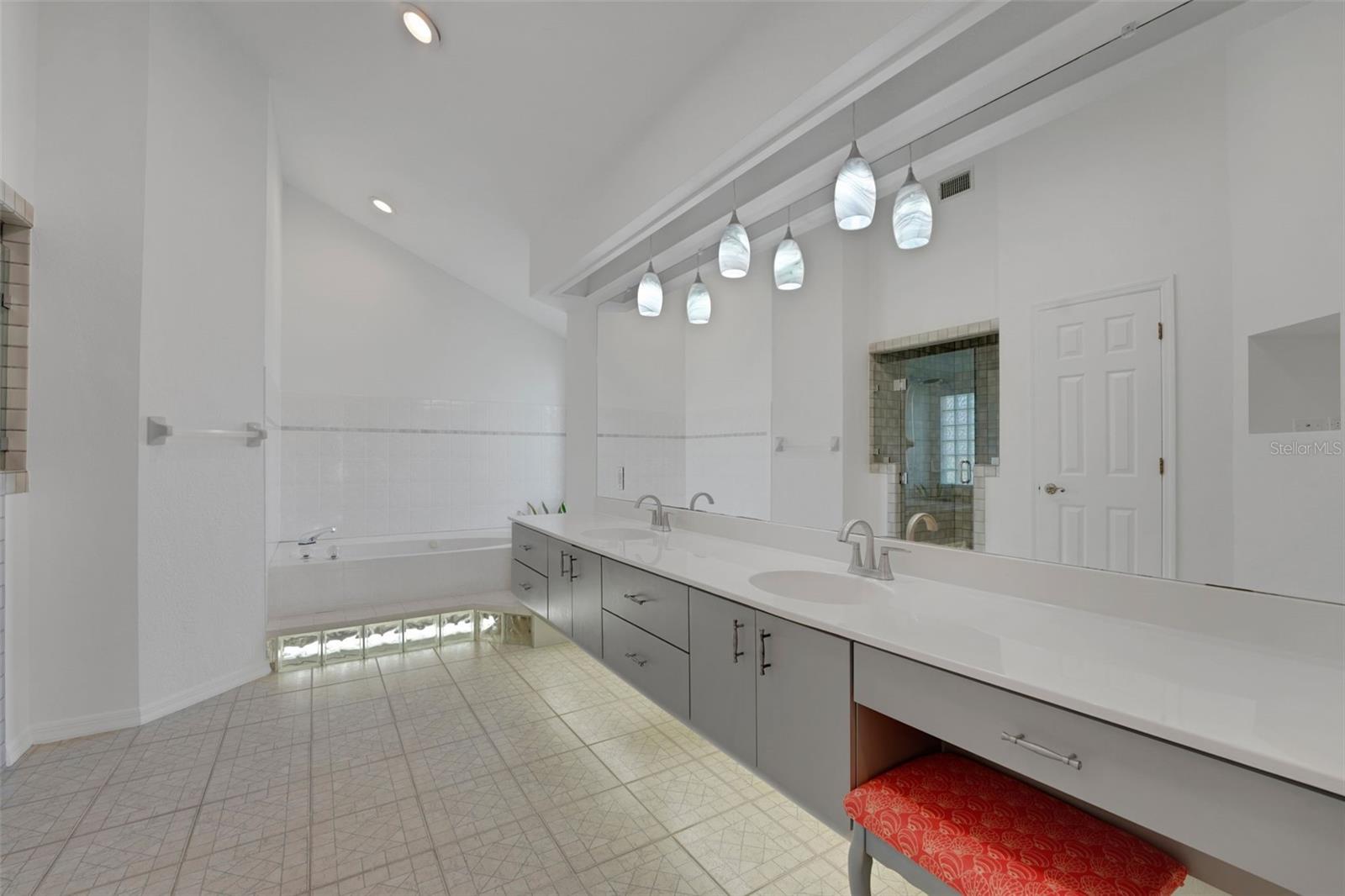 CYPRESSWOOD PLANTATIONS - Residential