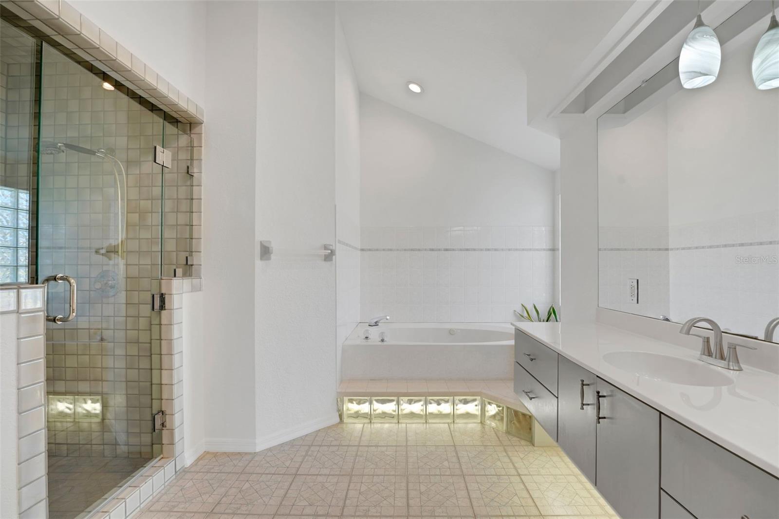 CYPRESSWOOD PLANTATIONS - Residential