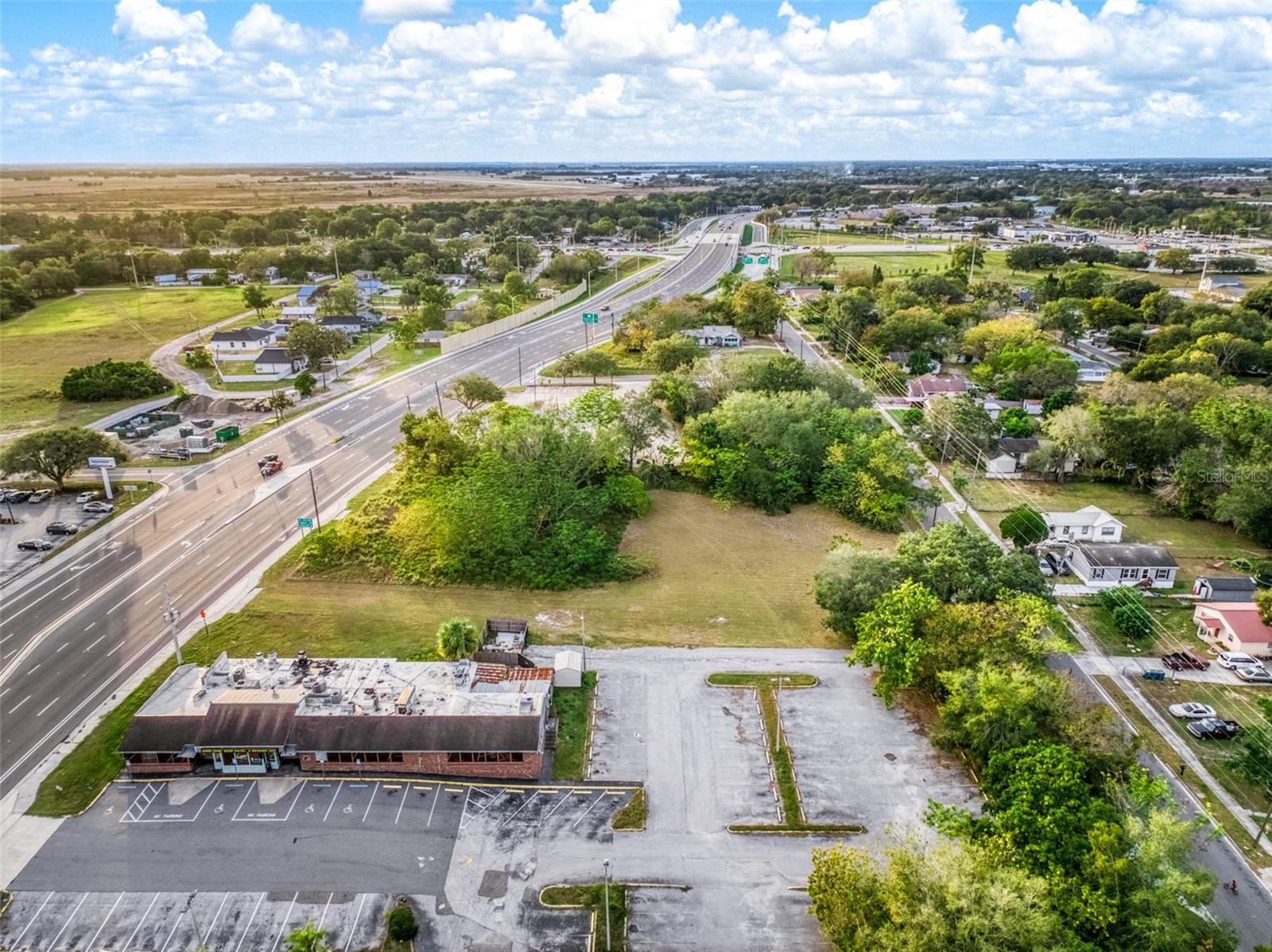 TWIN LAKE PARK - Land