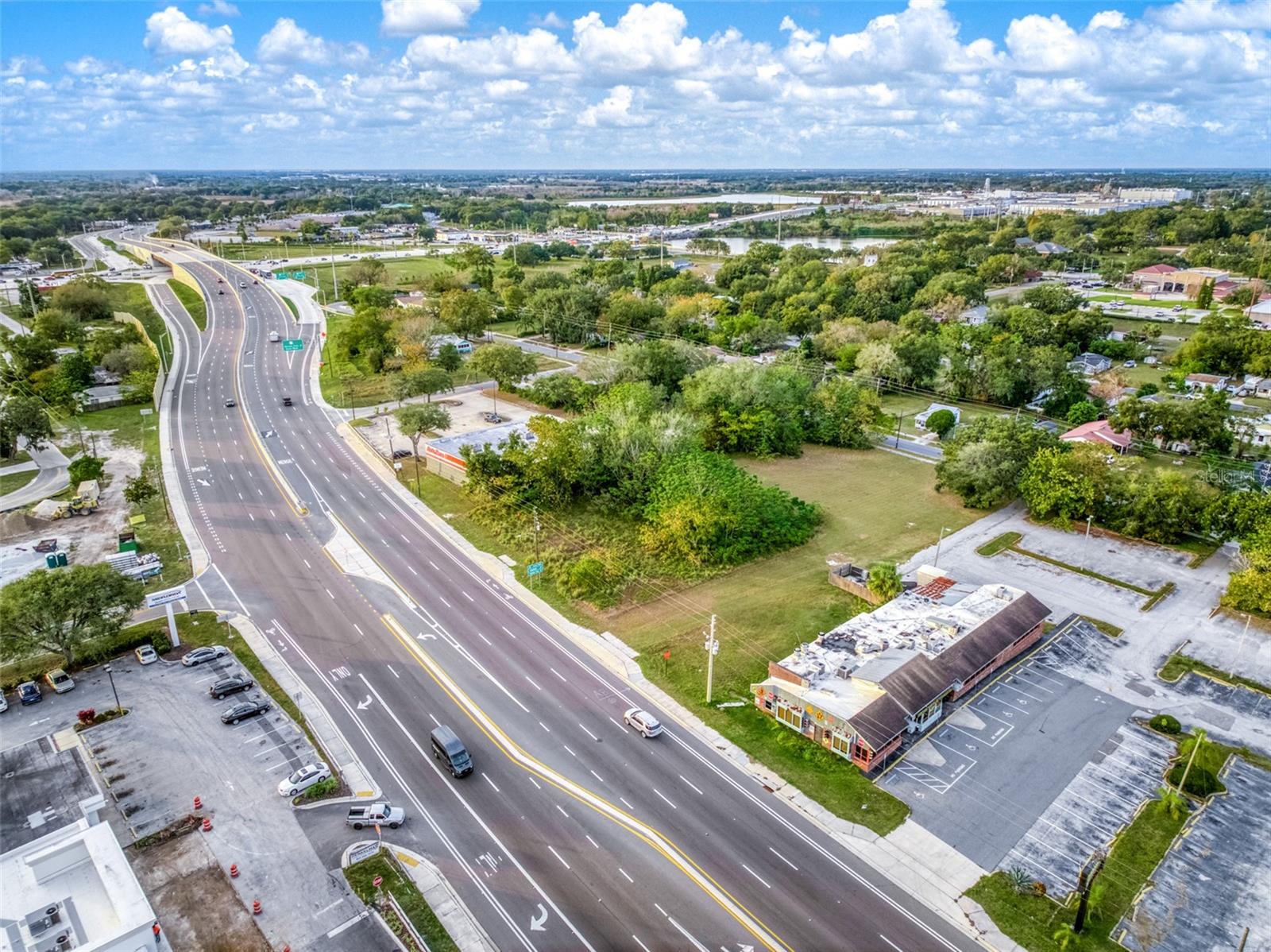 TWIN LAKE PARK - Land