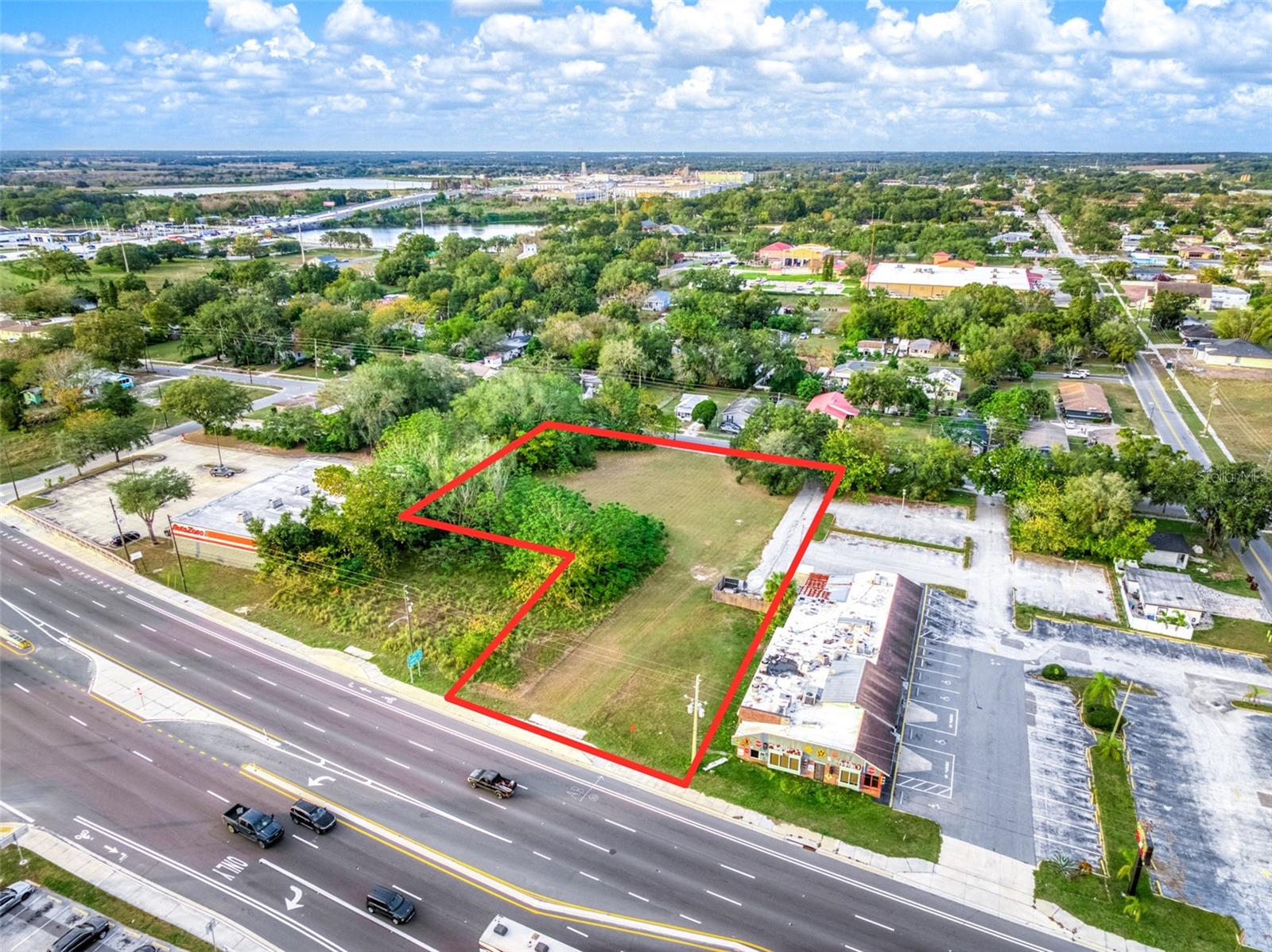 TWIN LAKE PARK - Land