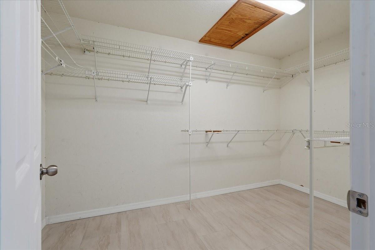 OZONA SHORES 1ST ADD - Residential