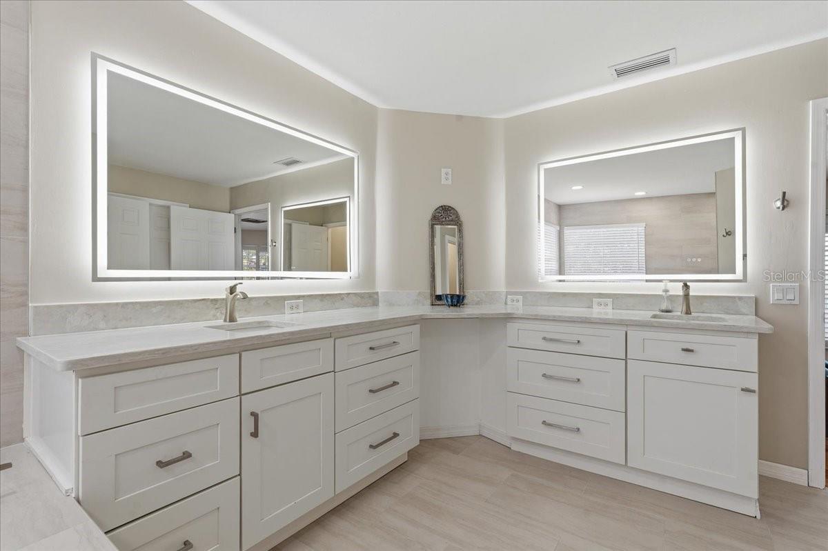 OZONA SHORES 1ST ADD - Residential