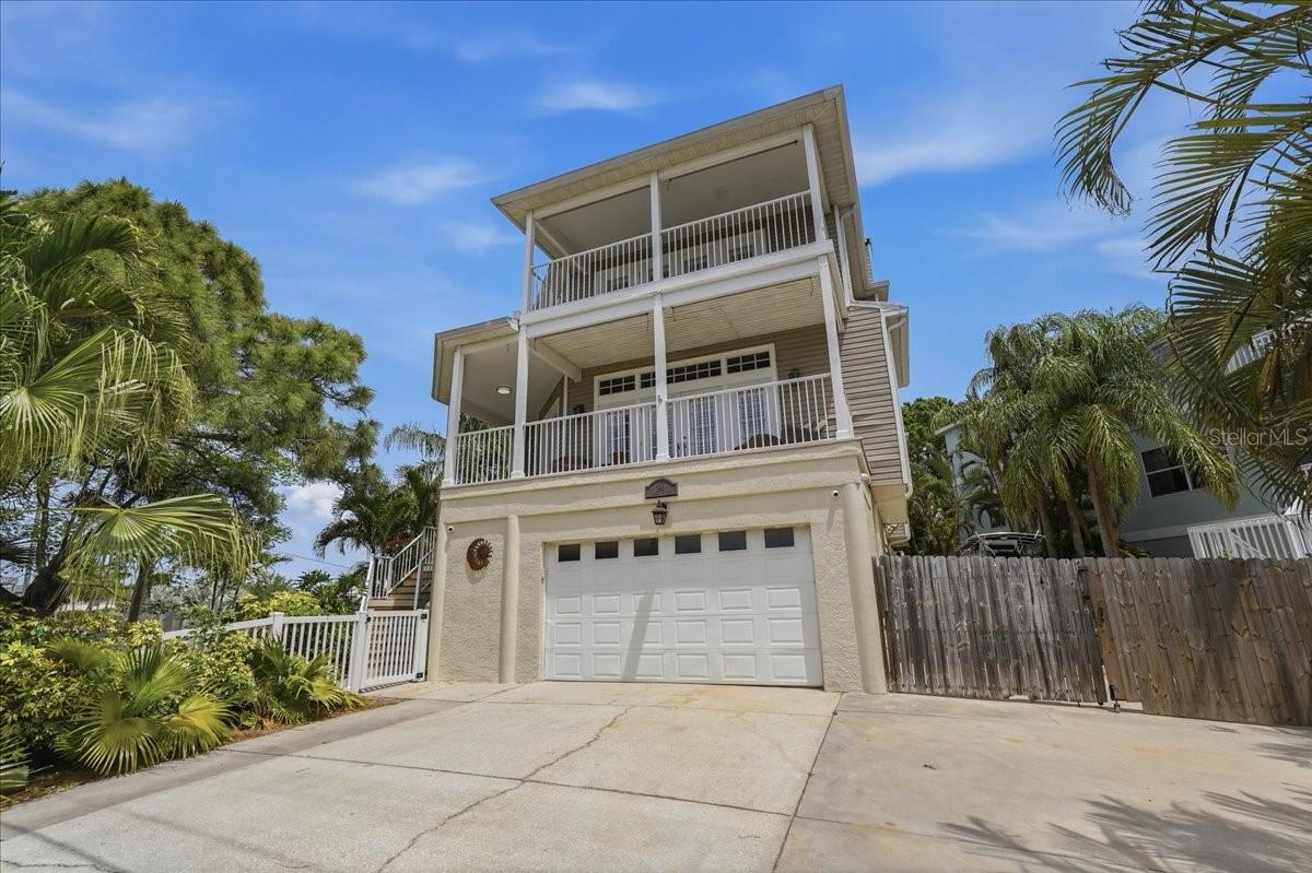 OZONA SHORES 1ST ADD - Residential