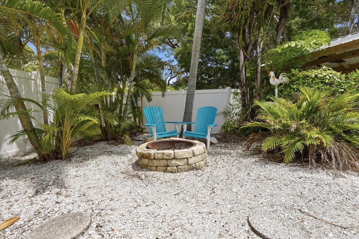 OZONA SHORES 1ST ADD - Residential