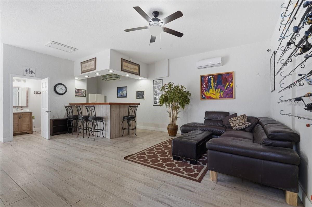 OZONA SHORES 1ST ADD - Residential