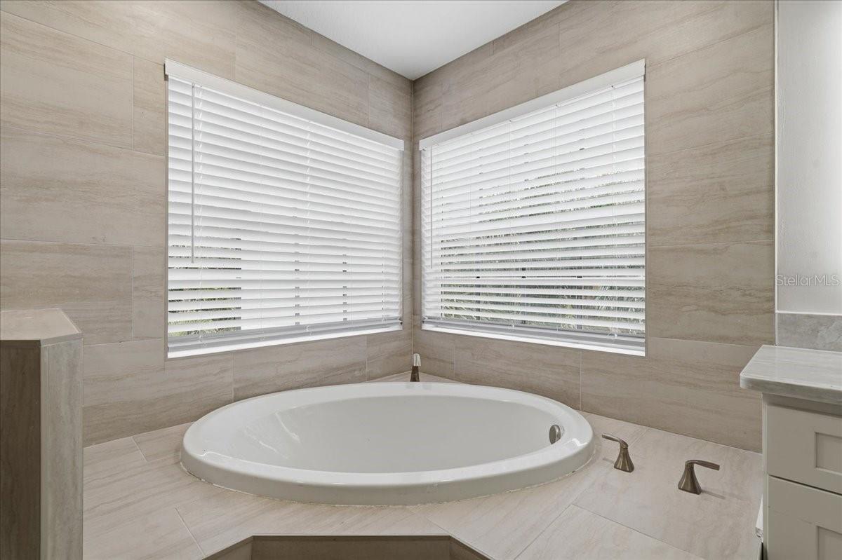 OZONA SHORES 1ST ADD - Residential