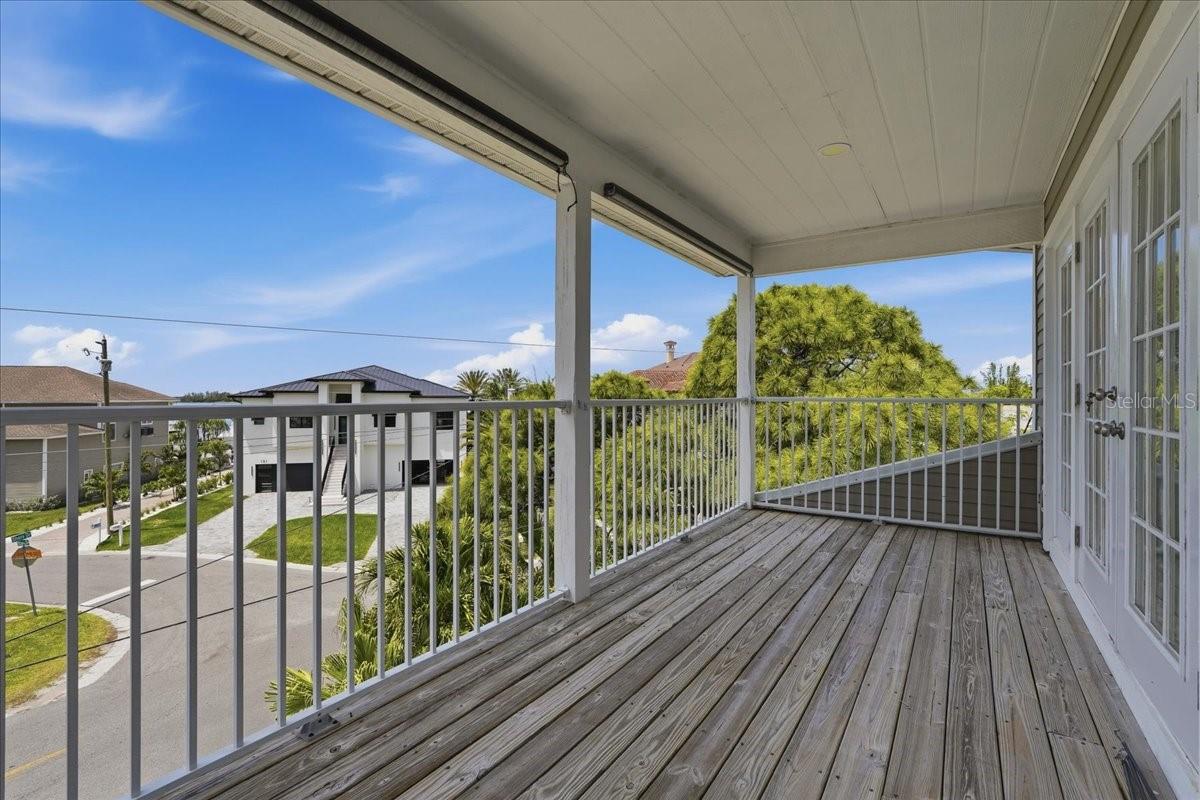 OZONA SHORES 1ST ADD - Residential