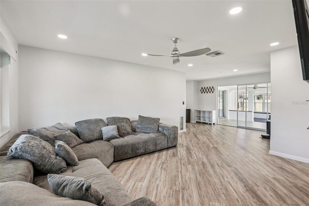 Photo of 10569 Lake Vista Drive, Seminole, FL 33772 (MLS # TB8485677)