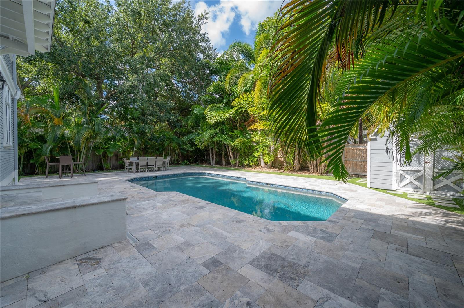 WEST HYDE PARK - Residential