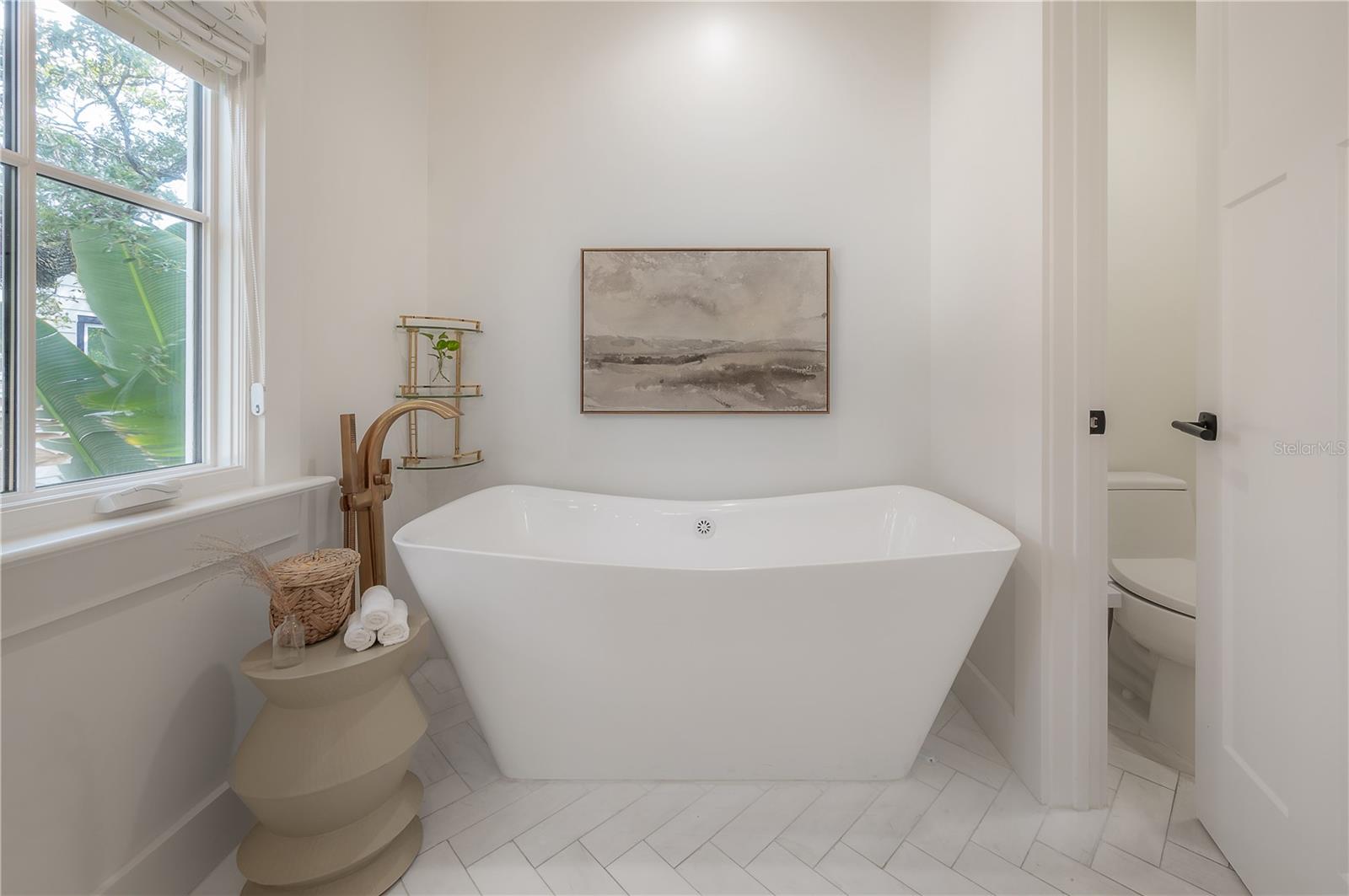 WEST HYDE PARK - Residential