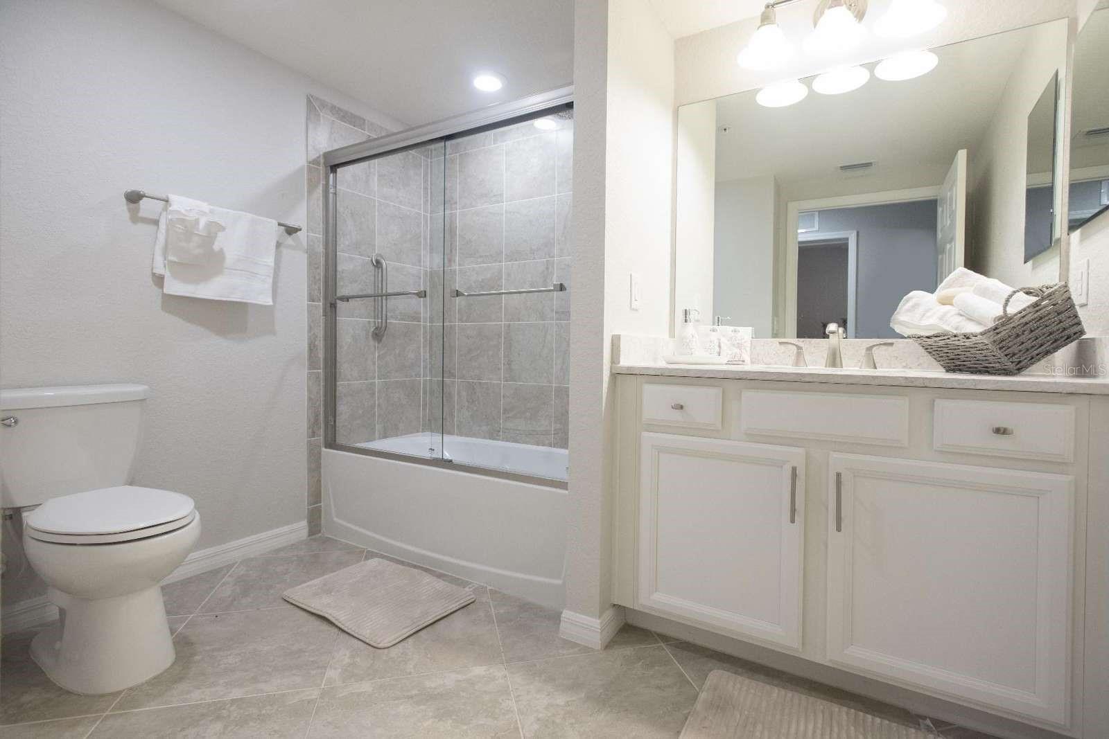 COACH HOMES II AT LAKEWOOD NATIONAL PH 1 - Residential