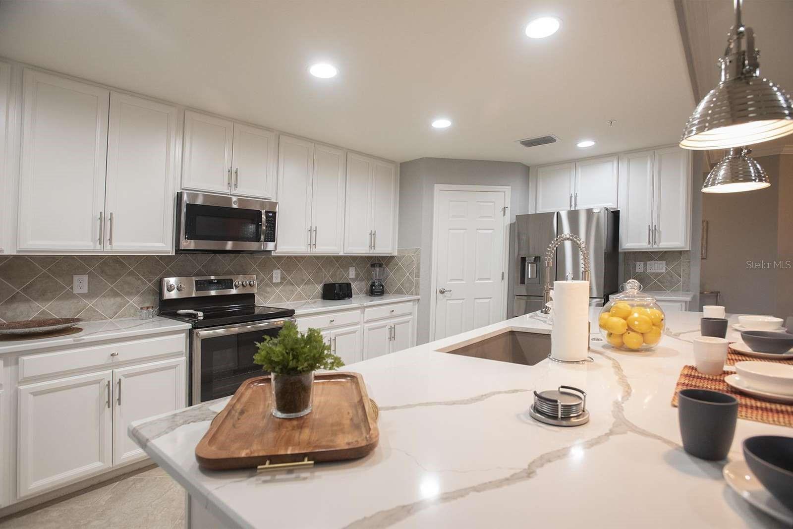 COACH HOMES II AT LAKEWOOD NATIONAL PH 1 - Residential