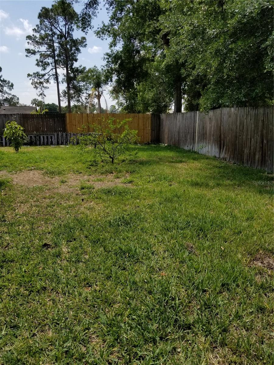 SWEETWOOD ESTATES - Residential Lease