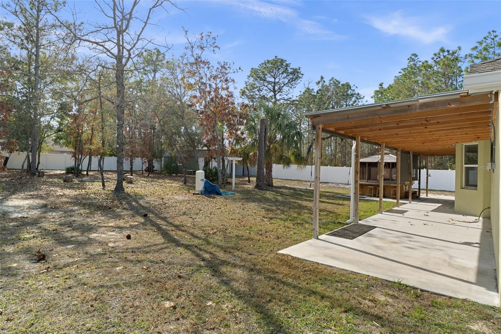 ROYAL HIGHLANDS - Residential