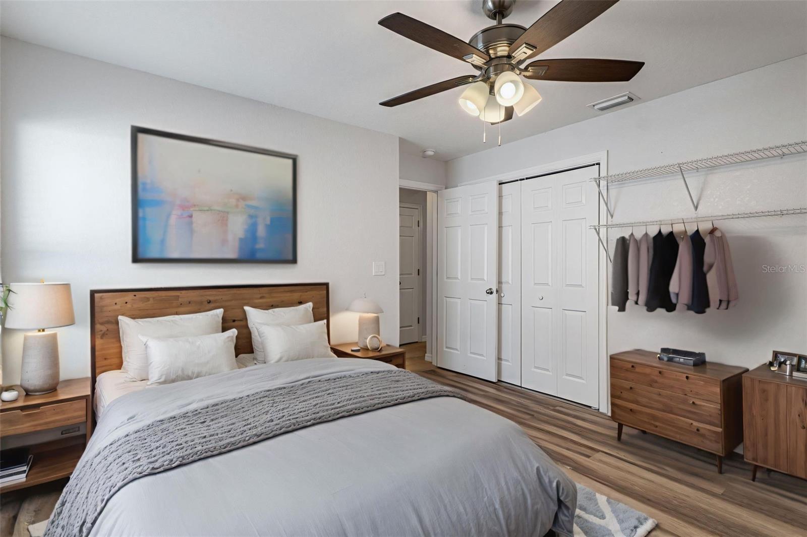 ROYAL HIGHLANDS - Residential