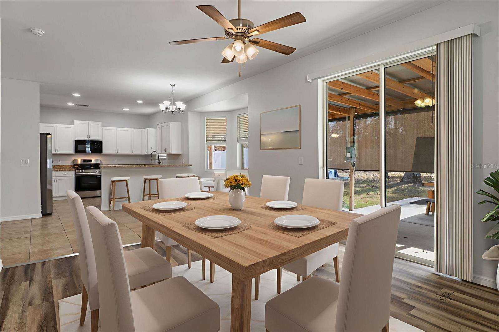 ROYAL HIGHLANDS - Residential