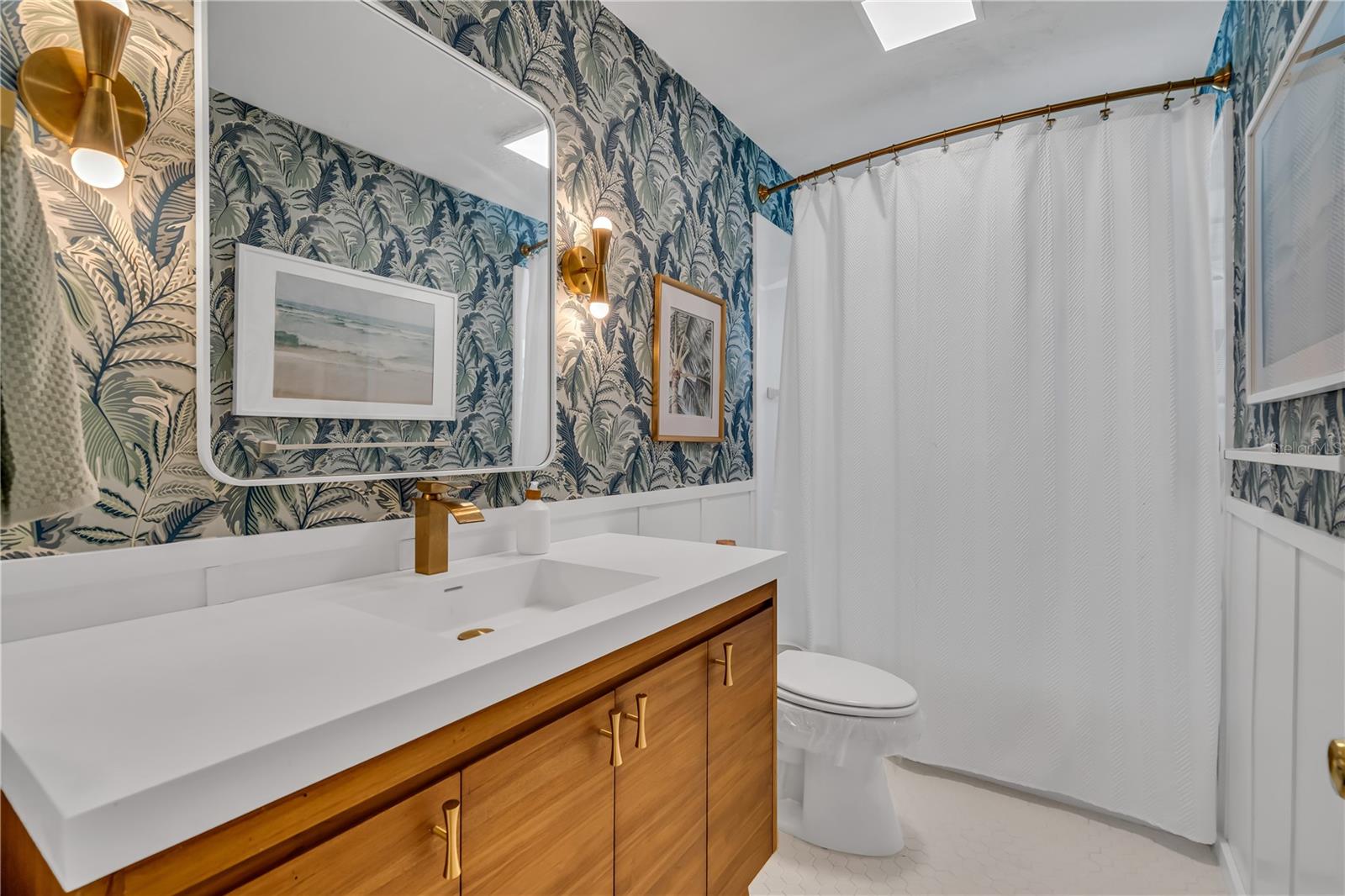 GULF GATE - Residential Lease